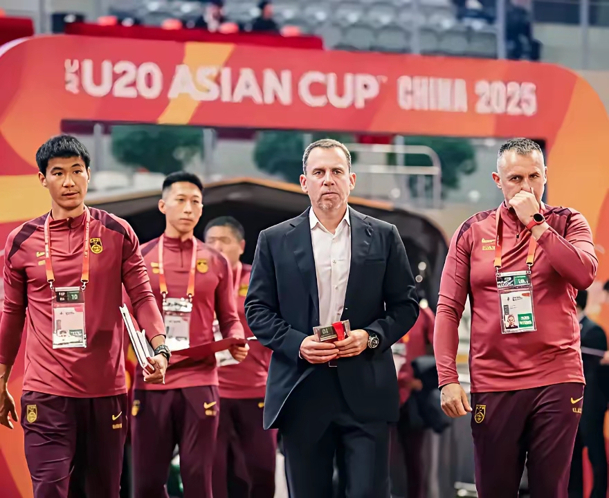 米兰体育官方网站-麦克德莫特挑战198米感悟