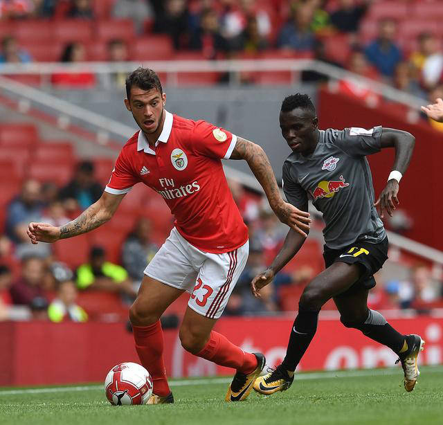 MILANSPORT-关于费耶诺德内部会议纪要流出：关键时刻篮板制胜；葡超使命明确；轮换策略成焦点的信息