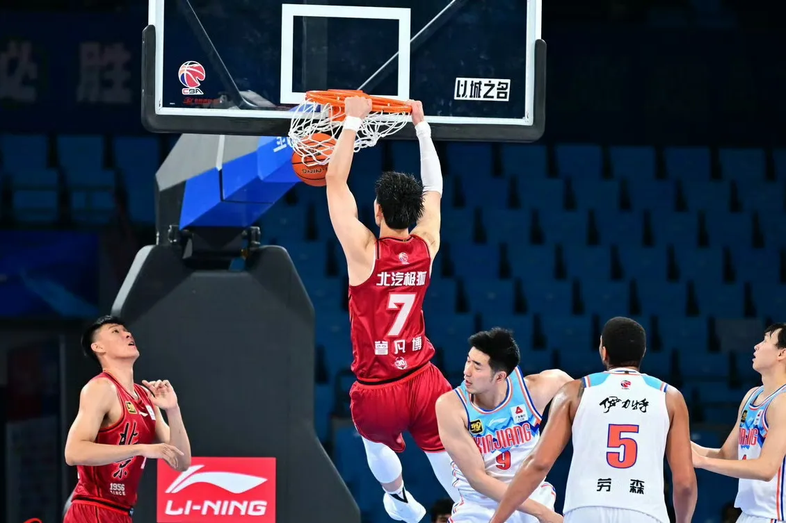 米兰体育官方网站-鹈鹕队比赛回放